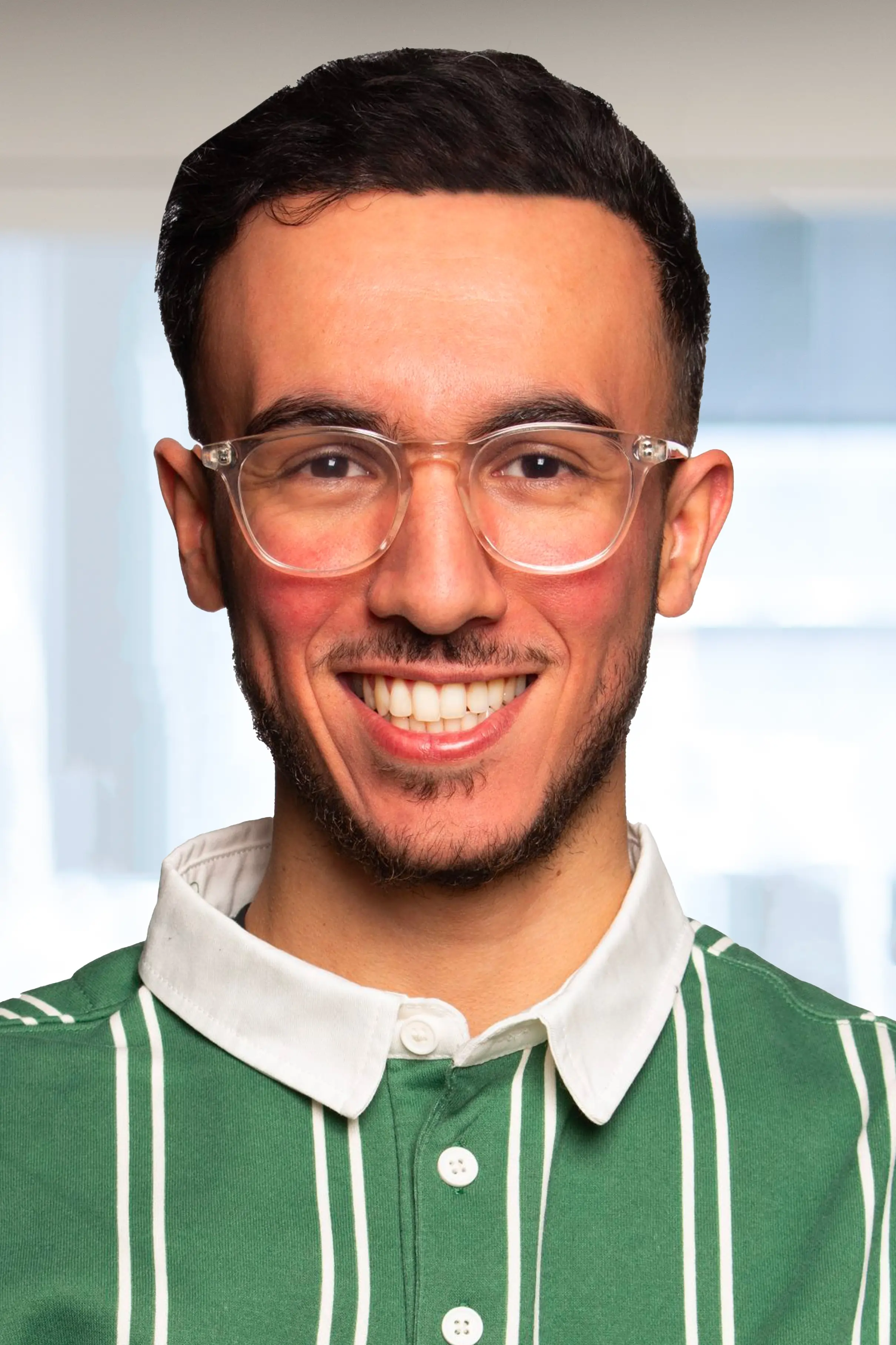 Tareq ZemouriAgent du marketing à l'hirondelle